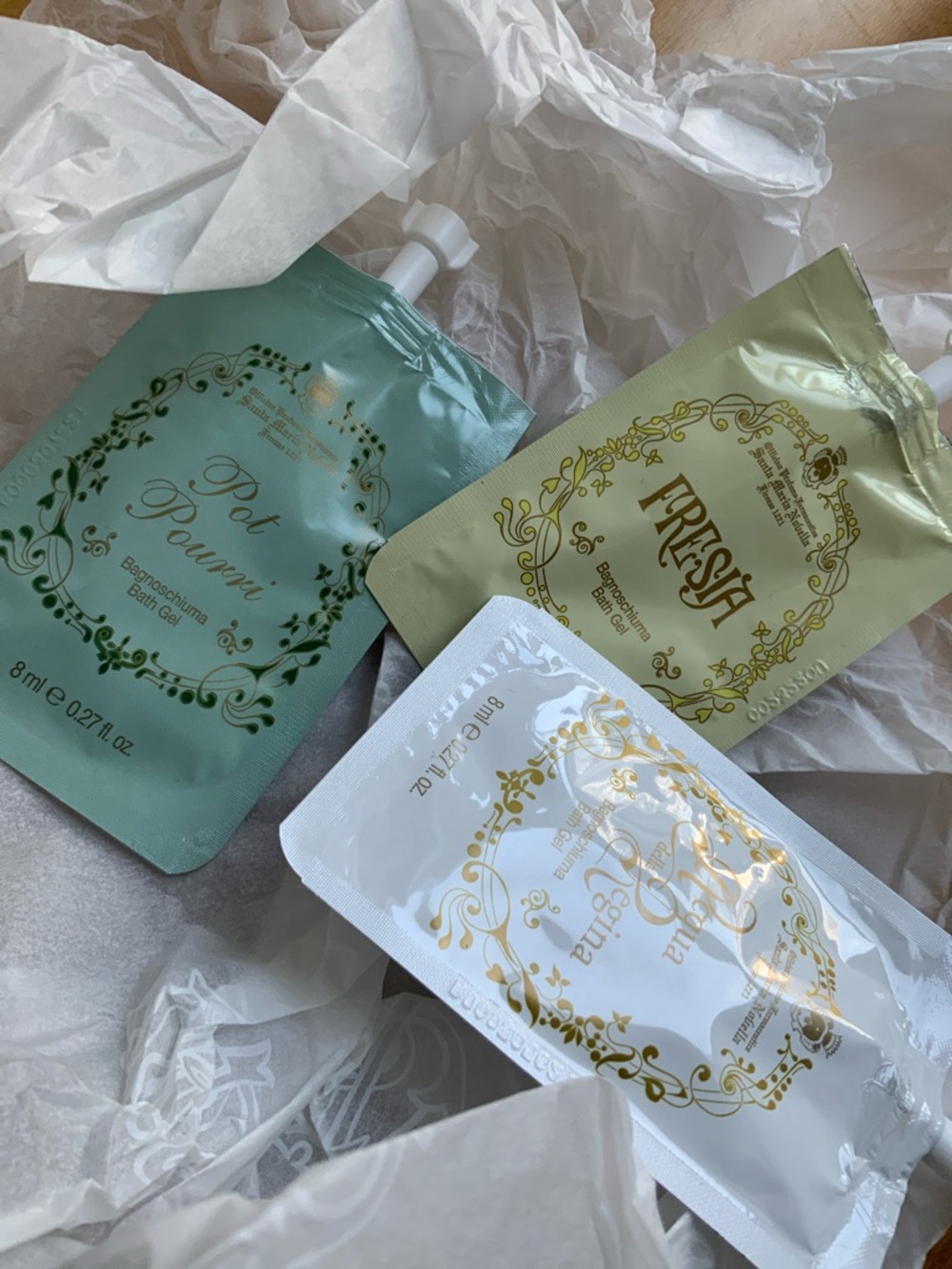 Santa Maria Novella set of three bath gel — Acqua Della Regina Fresia Pot Pourri